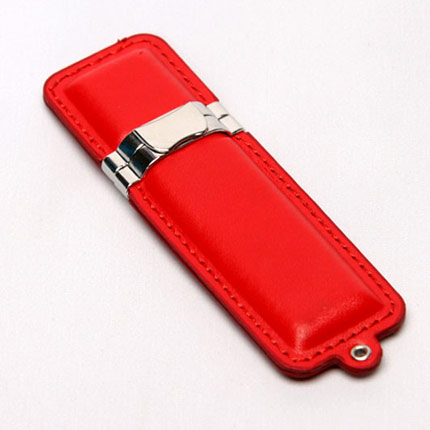 USB-Flash накопитель (флешка) в кожаном корпусе с металлическими вставками, модель 215, объем памяти  4 Gb, цвет красный