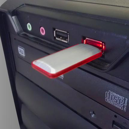 USB-Flash накопитель "Stripe" в металлическом корпусе со светящейся пластиковой вставкой на боковой стороне,  4 Gb, красный