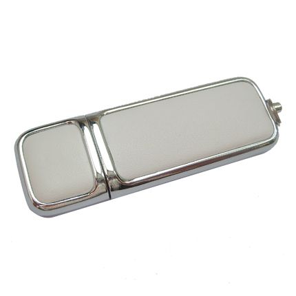 USB-Flash накопитель (флешка) в компактном металлическом корпусе с кожаными вставками, модель 213, объем памяти  4 Gb, цвет белый