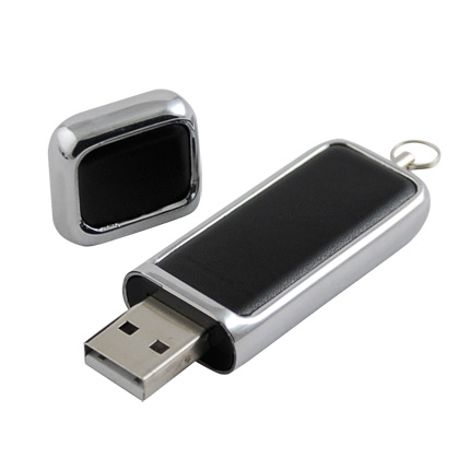 USB-Flash накопитель (флешка) "Hard rock"  в кожаном корпусе с металлическими вставками, 32 Gb. Черный