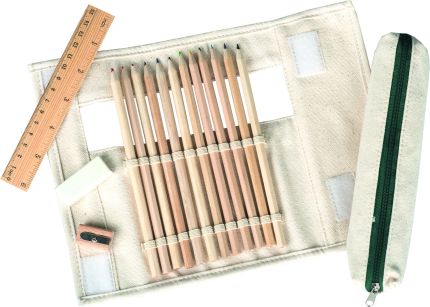 Набор "Эскиз": 12 цветных карандашей, точилка, ластик, линейка в чехле с прозрачным окошком