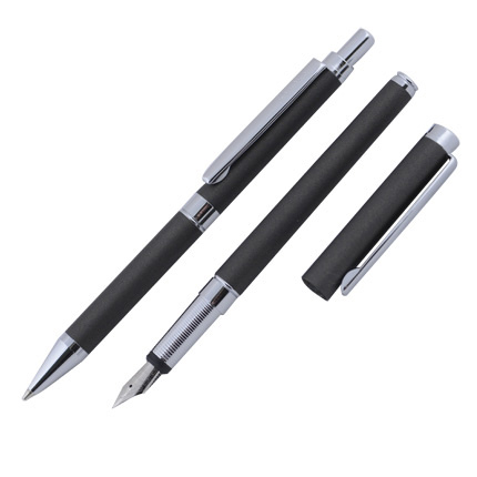 Набор из двух предметов бренда "Салiасъ" коллекции "Гдов": перьевая ручка и механический карандаш, цвет матовый антрацит